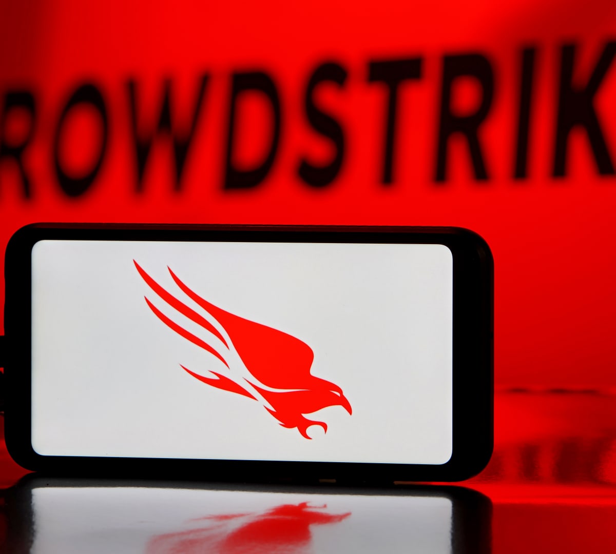 Okta's stock skyrockets 20%, CrowdStrike's surges 15% as rising AI threat boosts earnings