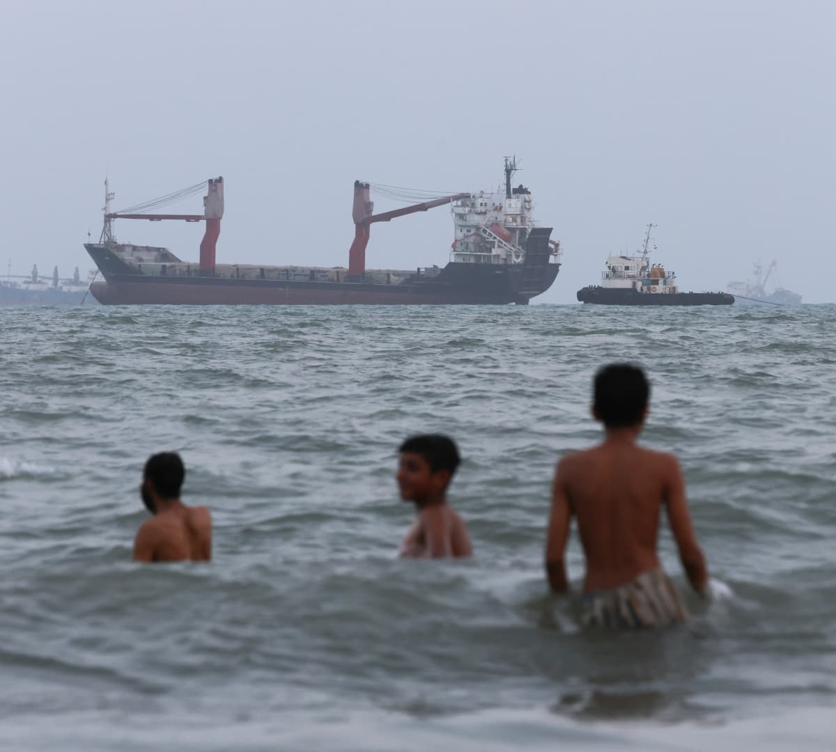 Tanker attack tests Trump’s claim that Hormuz is a 'functioning strait'