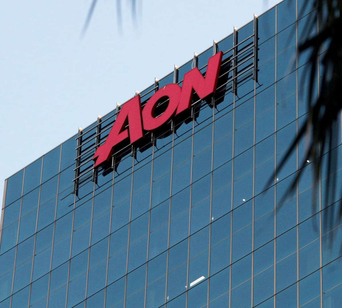Aon CEO says insurance broker seeks to build 'premiere middle market platform' with purchase of rival USI