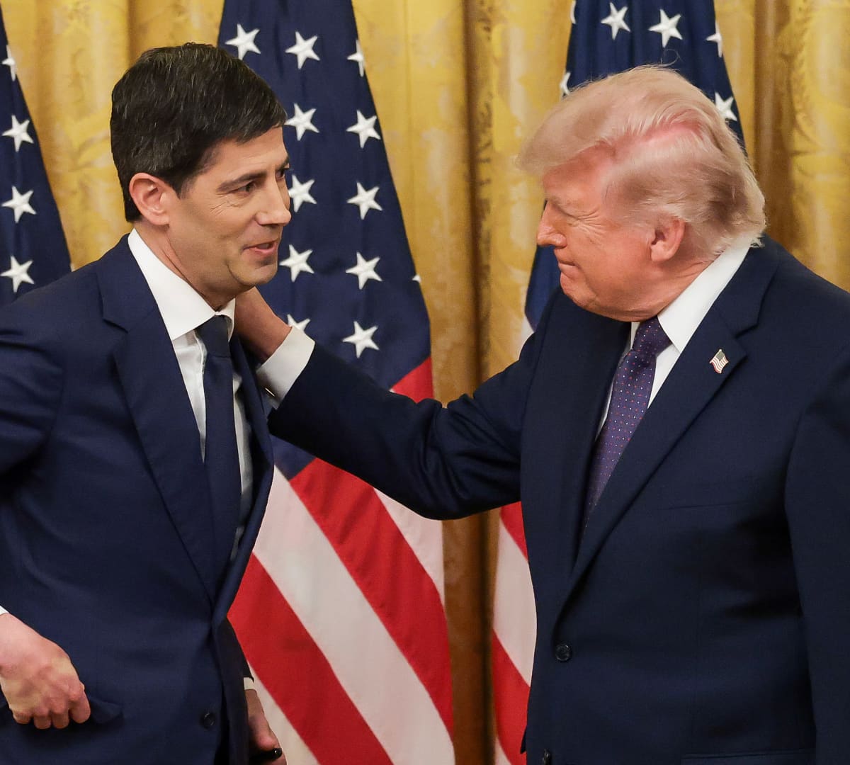 Trump turns up the heat on Warsh as Fed rate hike looms