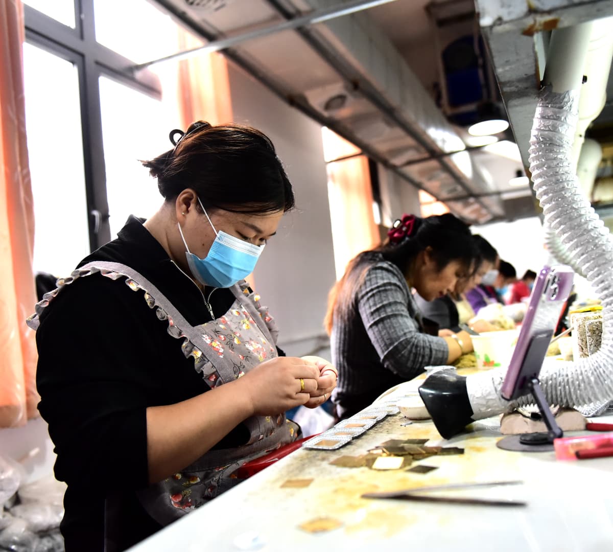 China industrial profits post strongest growth in three months as tech boom widens economic divide