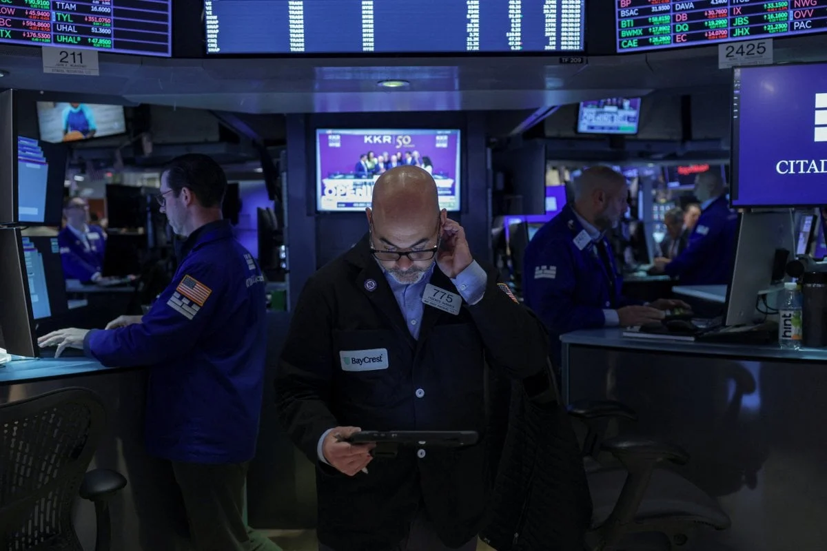 Iren stock hits 52-week low at 23.7 USD