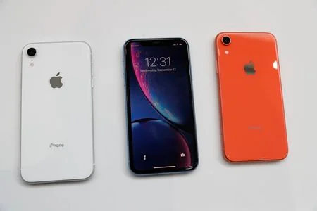 Why is Apple supplier Luxshare Precision Industry stock sliding today?